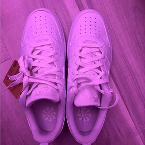 NWT never worn Nike White Sneakers